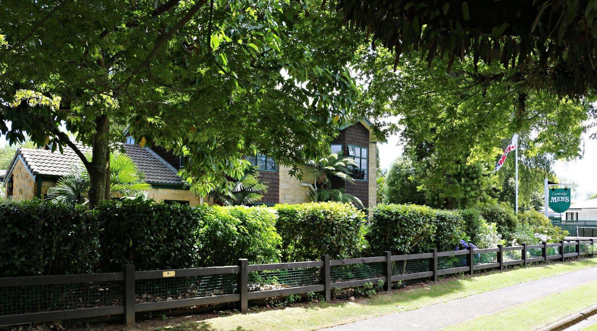 Cambridge Mews Motel Dış mekan fotoğraf